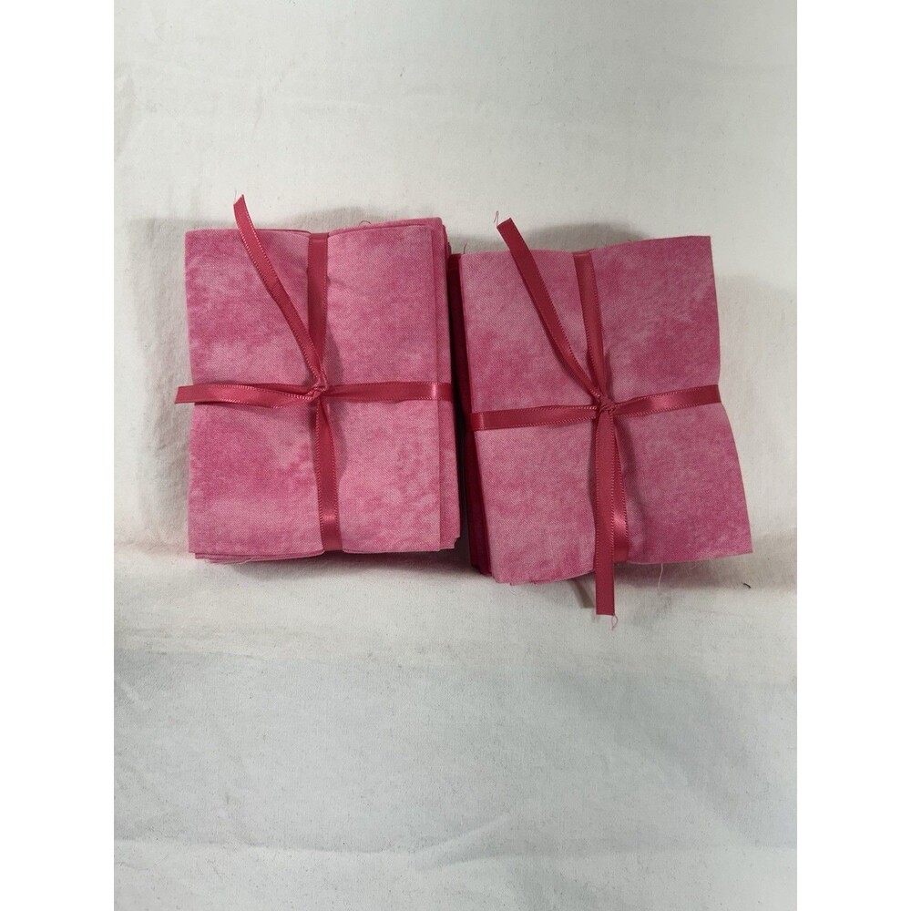 JoAnn Textured Bundle 5 pieces  18" x 21" 100% Cotton Pinks 2 Bundles